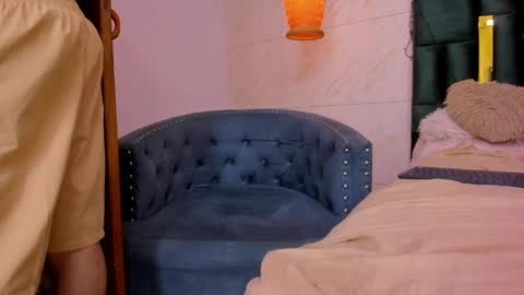 Ian online show from 02/05/25, 07:50