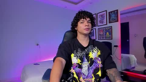 Andres online show from 03/11/26, 01:55