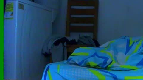 Snapshot of ian_zaenzz chatting on 01/14/25, 03:11 Samuel igsamuelnoguera 1333 online show from 01/14/25, 03:11