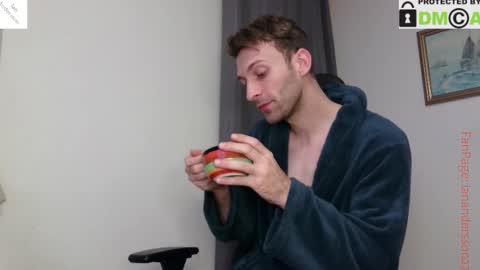 Ian Andersson online show from 12/15/25, 11:09