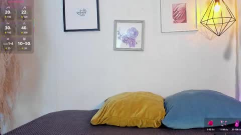 ian  online show from 10/07/25, 03:36