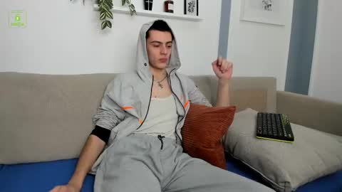 Ian Martinez online show from 01/14/26, 06:19