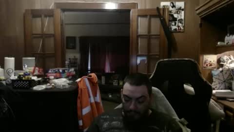 Snapshot of ianstone2023 chatting on 04/07/26, 12:00 ianstone2023 online show from 04/07/26, 12:00