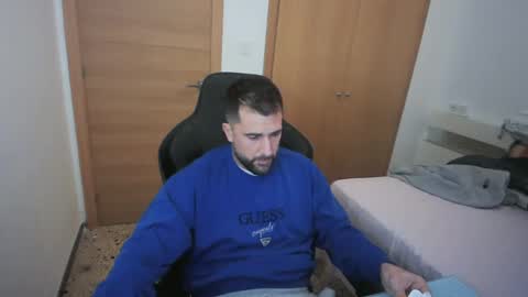 iberian_macho online show from 11/18/25, 08:41