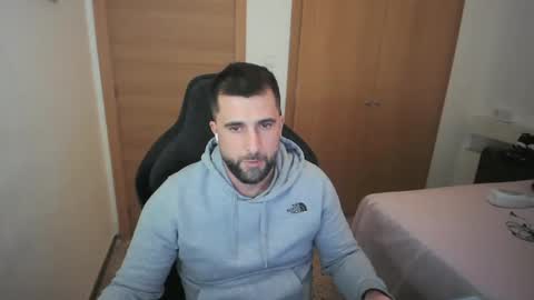 iberian_macho online show from 12/19/25, 06:26