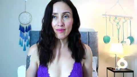 Iberian Moon online show from 09/28/25, 11:26