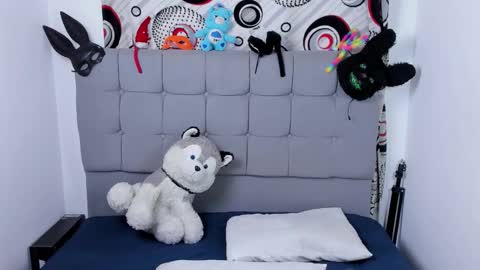 Camila online show from 12/03/25, 10:08