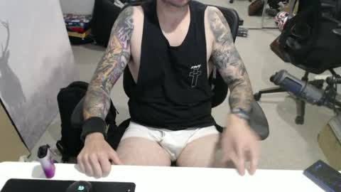 Snapshot of ic987 chatting on 05/09/26, 10:20 ic987 online show from 05/09/26, 10:20