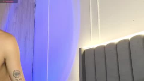 Crystall online show from 11/26/25, 12:06