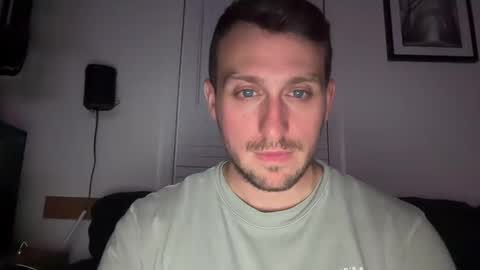 Snapshot of icecold890 chatting on 09/24/25, 02:26 icecold890 online show from 09/24/25, 02:26