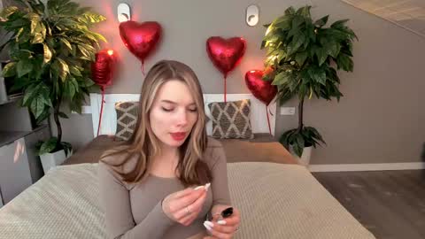 Danielle online show from 02/13/25, 02:42