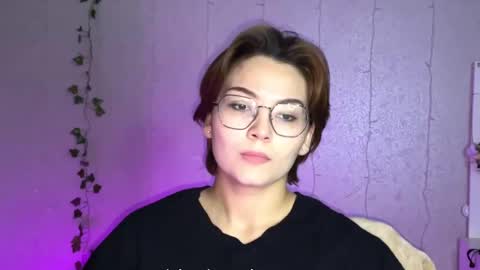 Snapshot of iceeheart chatting on 12/03/25, 06:17 Ksenia online show from 12/03/25, 06:17