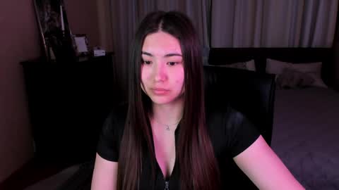 Snapshot of iceicebabe_ chatting on 05/11/26, 01:00 Aiza online show from 05/11/26, 01:00