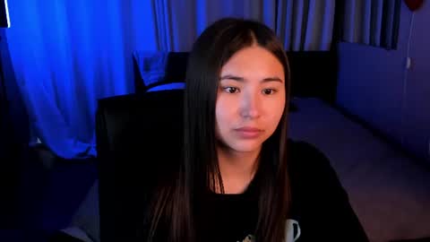 Snapshot of iceicebabe_ chatting on 07/05/26, 01:01 Aiza online show from 07/05/26, 01:01