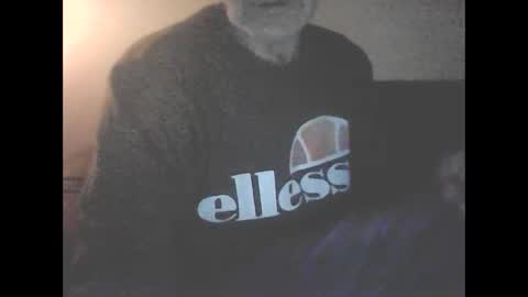 Snapshot of icemandude chatting on 02/21/25, 11:54 icemandude online show from 02/21/25, 11:54