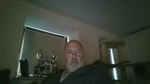 iceoli123 online show from 10/17/25, 02:08