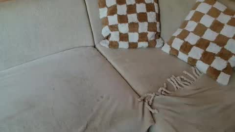 SnowTiger online show from 09/25/25, 12:09