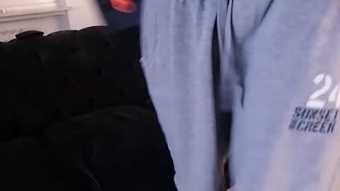 Snapshot of icheinfachich13 chatting on 10/05/25, 11:02 icheinfachich13 online show from 10/05/25, 11:02