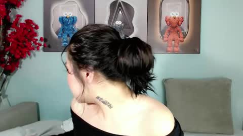 Snapshot of ichiben chatting on 02/23/25, 09:55 ichiben online show from 02/23/25, 09:55