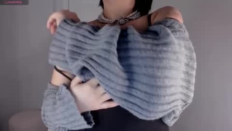 Snapshot of ichigo_o chatting on 02/23/26, 08:17 Hitomi online show from 02/23/26, 08:17