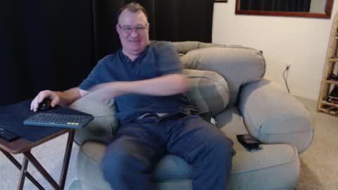 Christopher online show from 12/08/24, 11:51