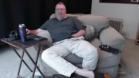 Christopher online show from 02/18/25, 09:42