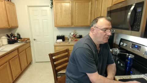 Christopher online show from 02/25/25, 06:42