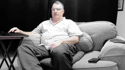 Christopher online show from 03/03/25, 01:21