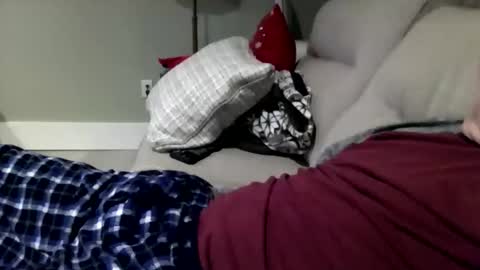 Snapshot of icumming chatting on 12/02/25, 09:54 icumming online show from 12/02/25, 09:54