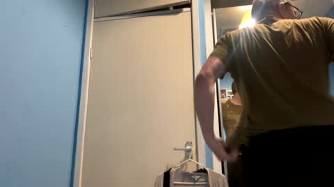 icums4u online show from 01/06/25, 03:08