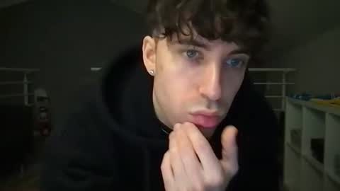 Snapshot of icyninesix chatting on 01/16/25, 11:16 icyninesix online show from 01/16/25, 11:16