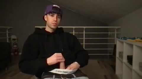 Snapshot of icyninesix chatting on 01/29/25, 02:09 icyninesix online show from 01/29/25, 02:09