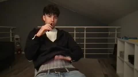 Snapshot of icyninesix chatting on 02/03/25, 12:47 icyninesix online show from 02/03/25, 12:47