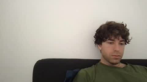 Snapshot of icyninesix chatting on 11/28/25, 02:47 icyninesix online show from 11/28/25, 02:47