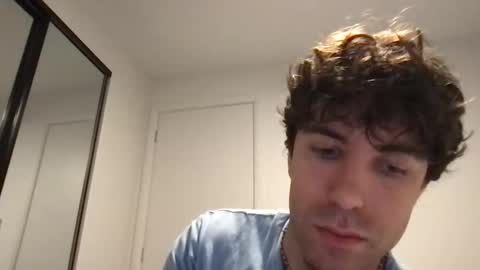 Snapshot of icyninesix chatting on 11/29/25, 12:41 icyninesix online show from 11/29/25, 12:41