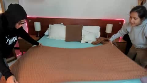 Snapshot of icysweetcam chatting on 09/09/25, 10:15 Icy online show from 09/09/25, 10:15