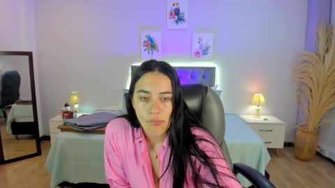 Snapshot of icysweetcam chatting on 02/26/26, 11:53 Icy online show from 02/26/26, 11:53