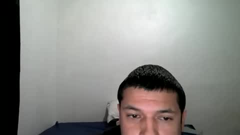 Snapshot of idarthloser chatting on 11/16/25, 11:43 idarthloser online show from 11/16/25, 11:43