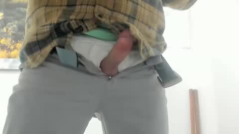 idfunguy2023 online show from 02/25/26, 01:15