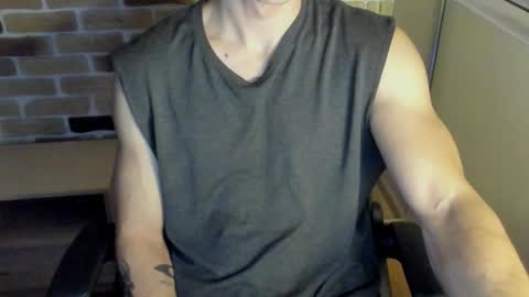 yo online show from 10/10/25, 08:08