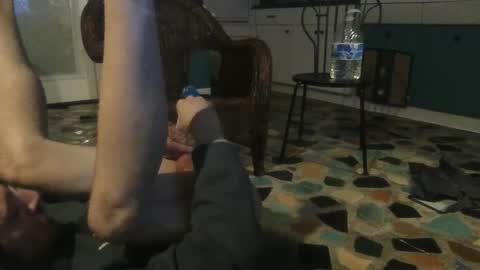 Snapshot of idksohorny chatting on 12/22/24, 08:38 idksohorny online show from 12/22/24, 08:38