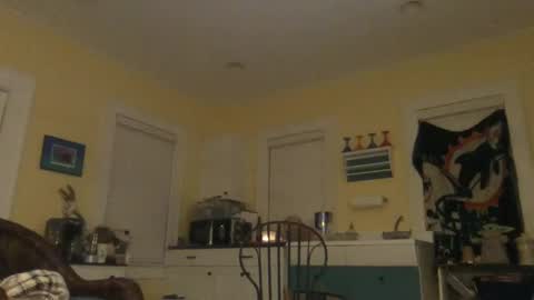 Snapshot of idksohorny chatting on 12/25/24, 05:48 idksohorny online show from 12/25/24, 05:48