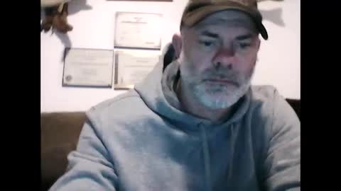 Snapshot of idkwhyidothis348732 chatting on 02/18/25, 11:08 idkwhyidothis348732 online show from 02/18/25, 11:08