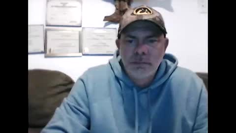 Snapshot of idkwhyidothis348732 chatting on 03/05/25, 12:22 idkwhyidothis348732 online show from 03/05/25, 12:22