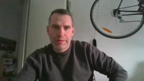 idontknowwhy1 online show from 02/10/25, 07:04