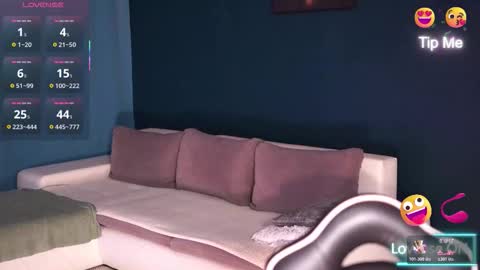 Little Flower online show from 11/13/25, 03:55