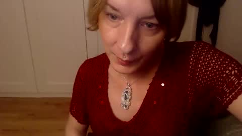 Snapshot of ifk_donkeysfr chatting on 11/17/25, 03:40 Ifk Donkeys online show from 11/17/25, 03:40