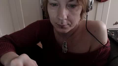 Snapshot of ifk_donkeysfr chatting on 11/30/25, 08:29 Ifk Donkeys online show from 11/30/25, 08:29