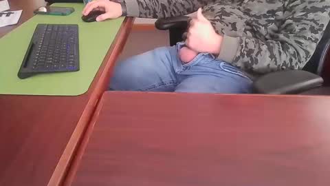 Hung office Stud online show from 12/10/24, 06:38