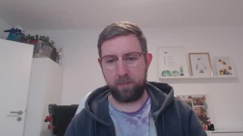 ner d online show from 01/11/25, 08:11